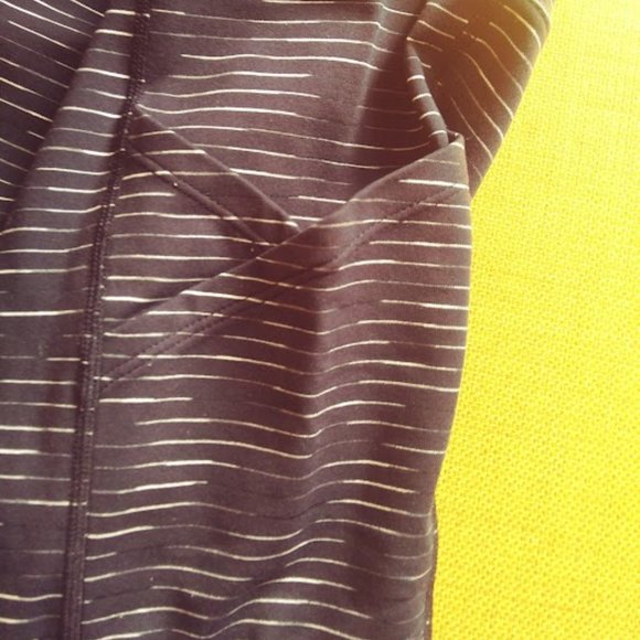 Calvin Klein Performance Wick Black/White Pockets Workout pants Sz Med - Picture 4 of 7